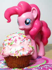 Celebrating my pony blog's first anniversary #4