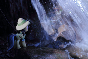 Daring Do and a waterfall